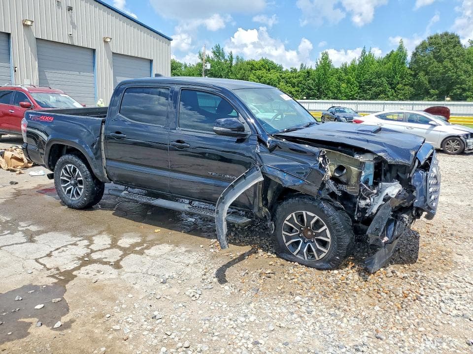 2021 TOYOTA TACOMA TRD SPORT 4