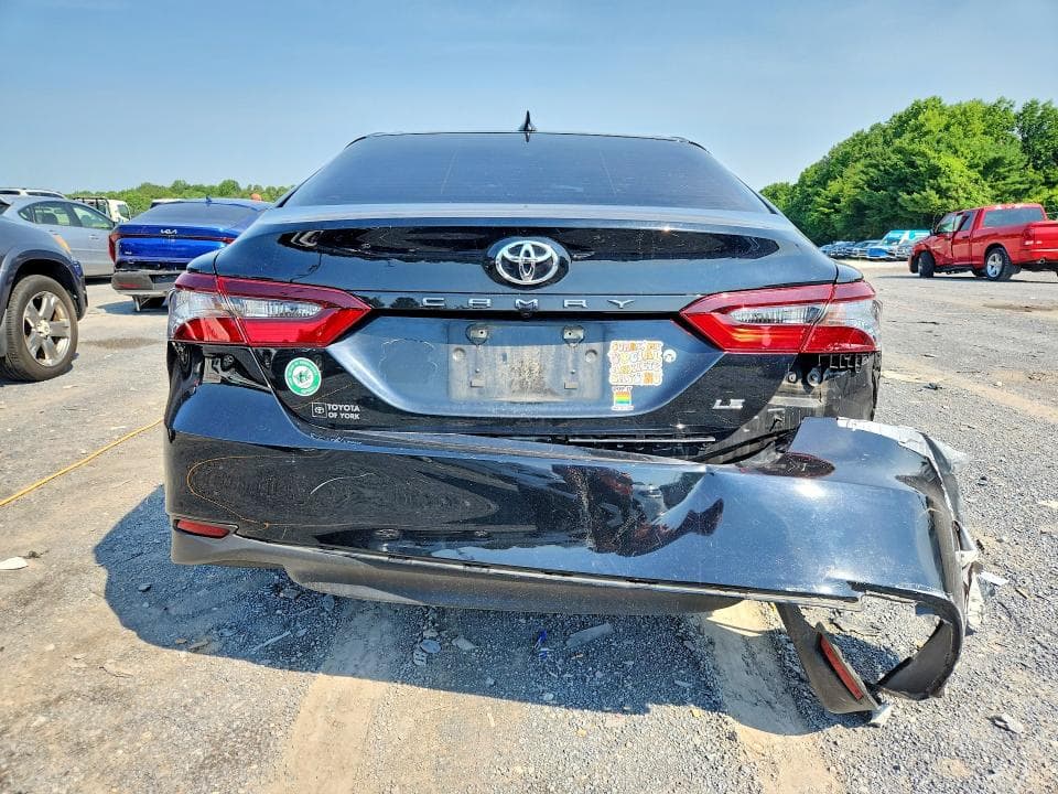 2022 TOYOTA CAMRY LE 6
