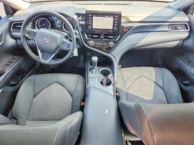 2022 TOYOTA CAMRY LE 8