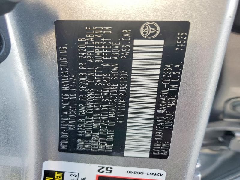 2024 TOYOTA CAMRY SE 12