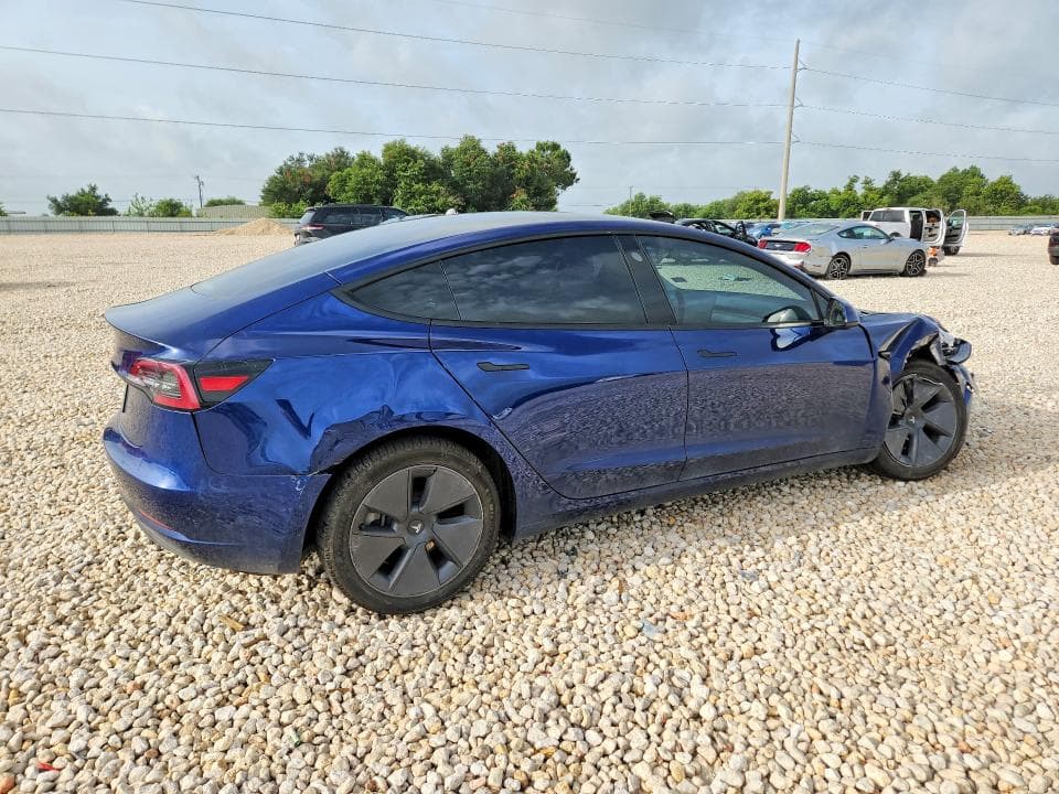 2023 TESLA MODEL 3 3