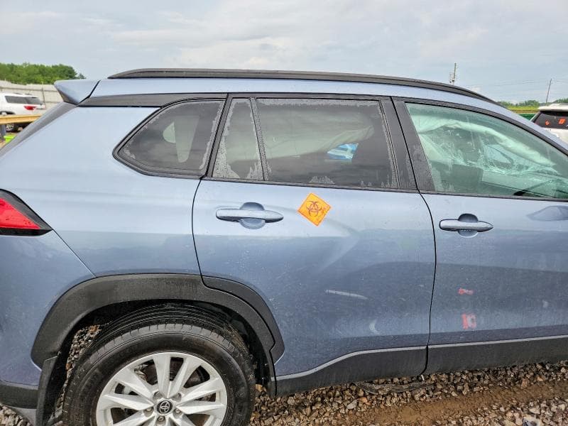 2024 TOYOTA COROLLA CROSS LE 11