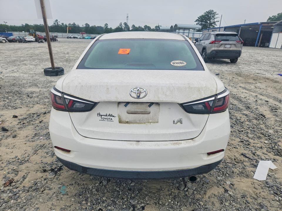 2017 TOYOTA YARIS IA BASE BASE 6