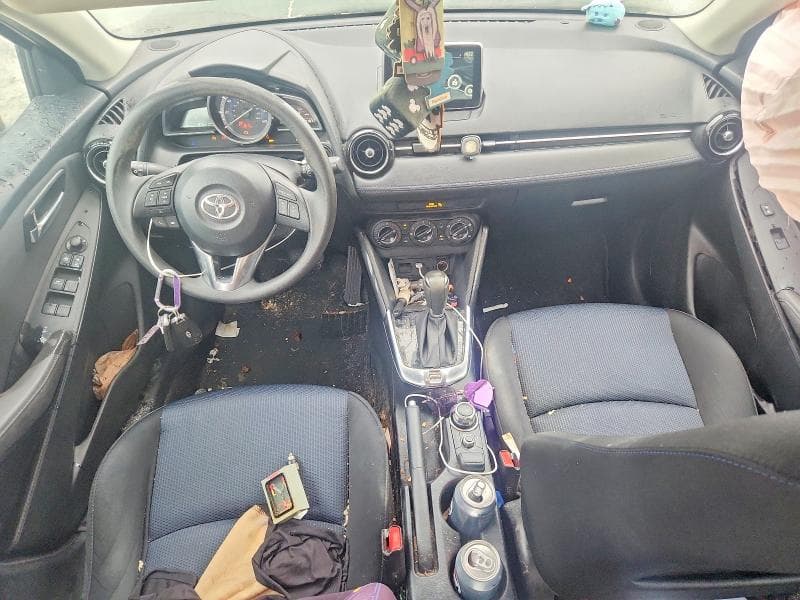 2017 TOYOTA YARIS IA BASE BASE 8
