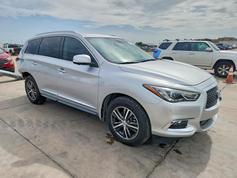 2017 INFINITI QX60 BASE 4