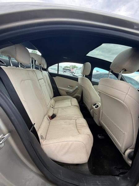2020 MERCEDES-BENZ A 220 4MATIC 220 4MATIC 6