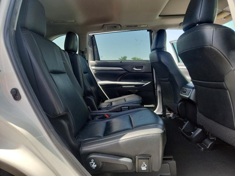 2019 TOYOTA HIGHLANDER XLE XLE 11