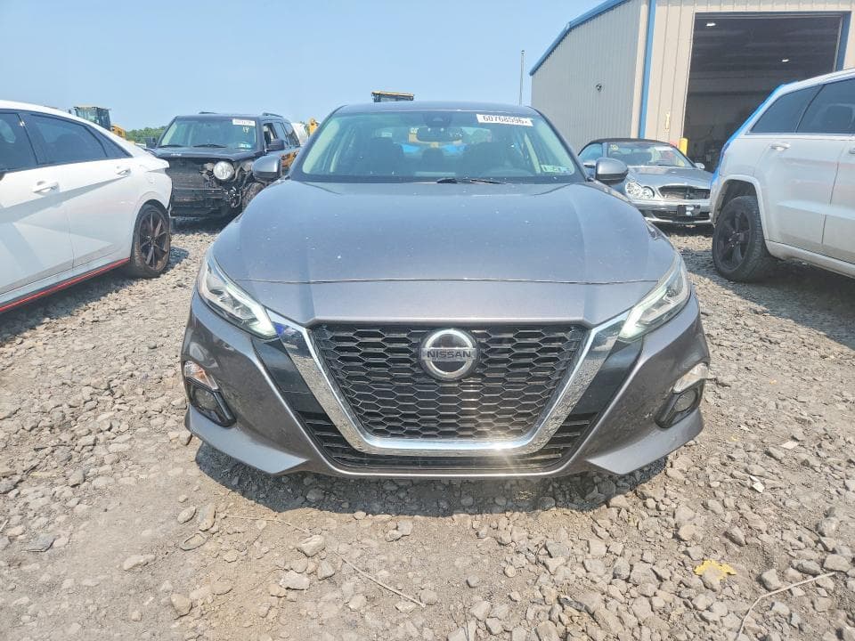 2019 NISSAN ALTIMA SL 5
