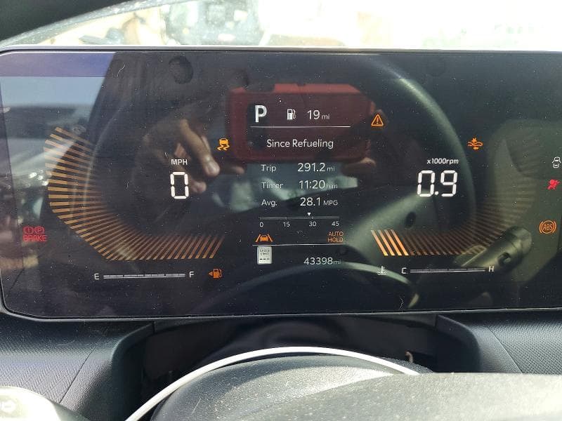 2025 KIA K4 LX 9