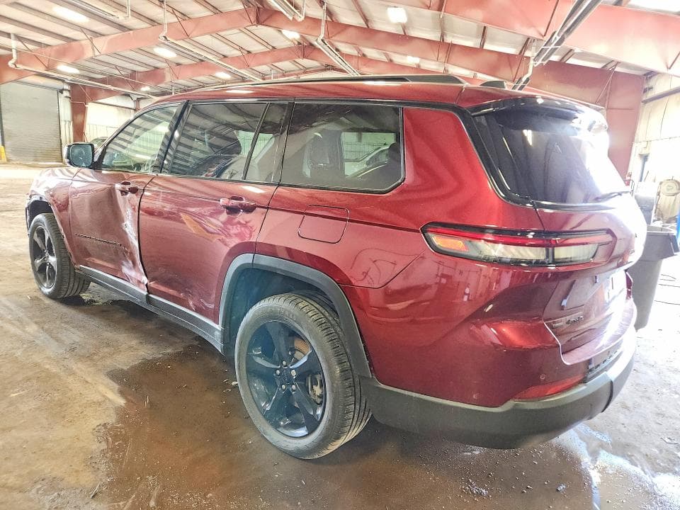 2023 JEEP GRAND CHEROKEE L LAREDO 2
