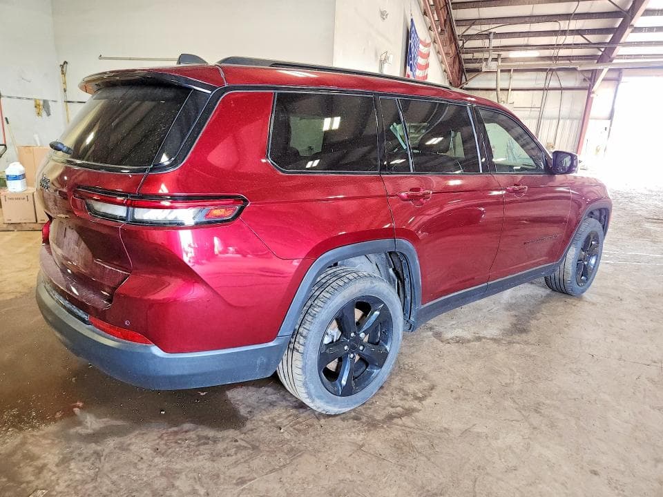 2023 JEEP GRAND CHEROKEE L LAREDO 3
