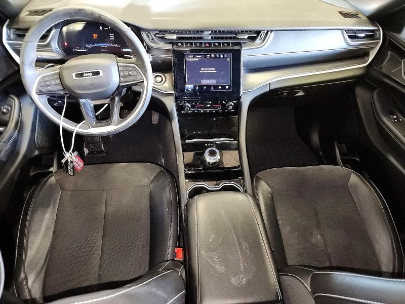 2023 JEEP GRAND CHEROKEE L LAREDO 8