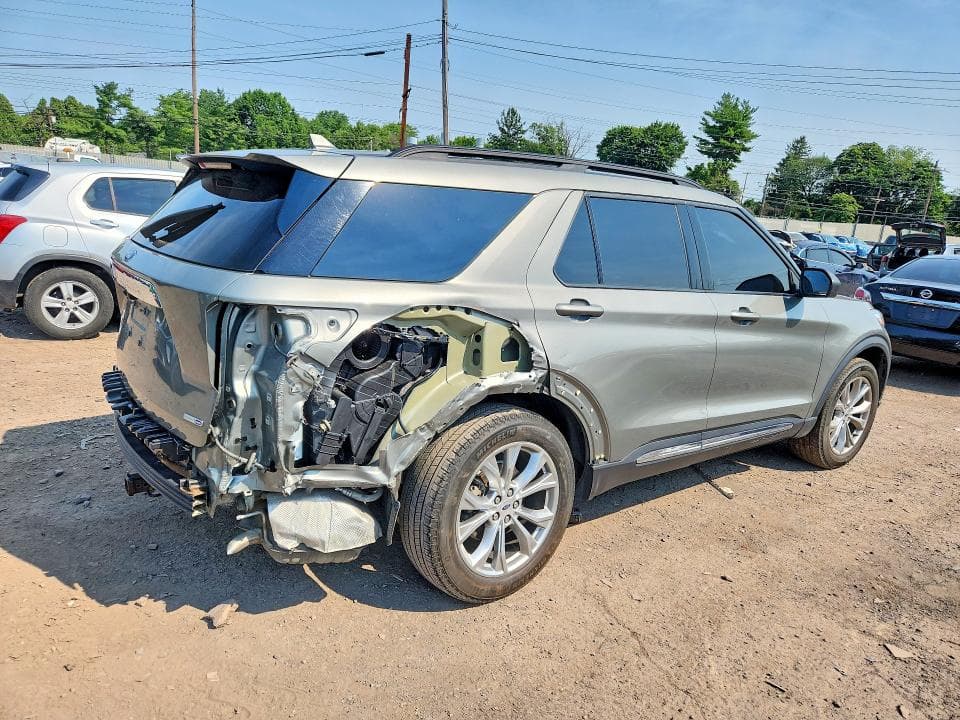 2020 FORD EXPLORER XLT 3