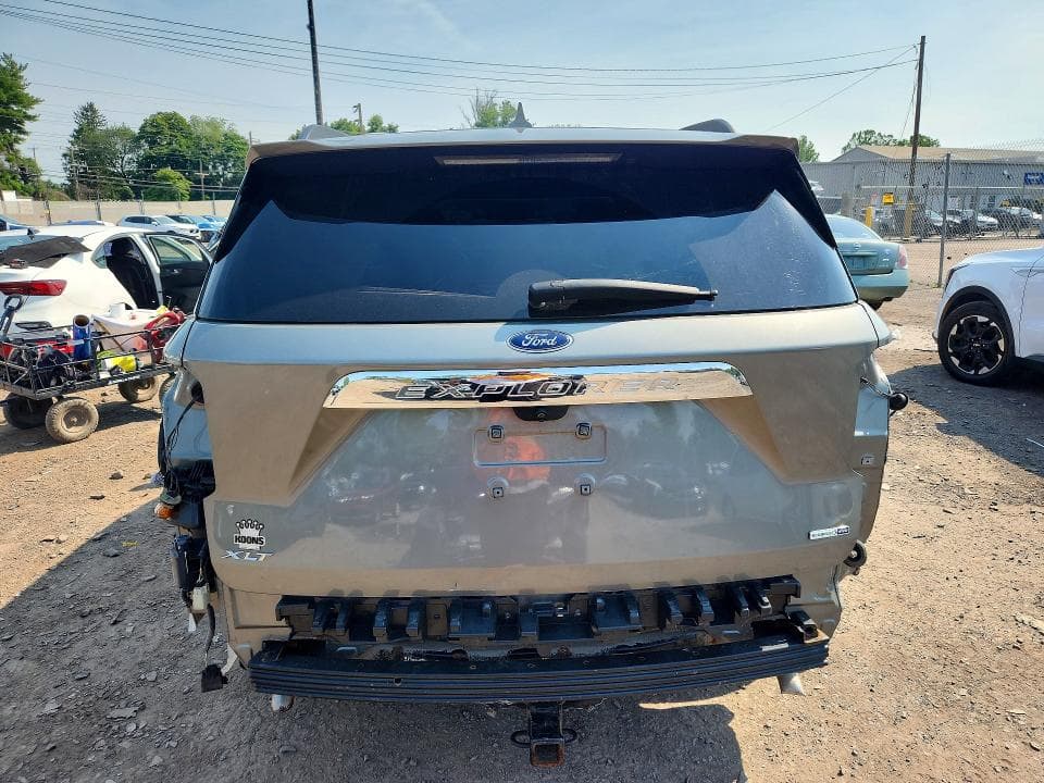 2020 FORD EXPLORER XLT 6
