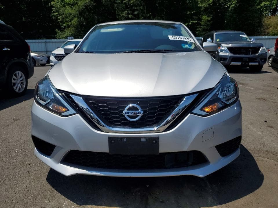 2019 NISSAN SENTRA SV 5