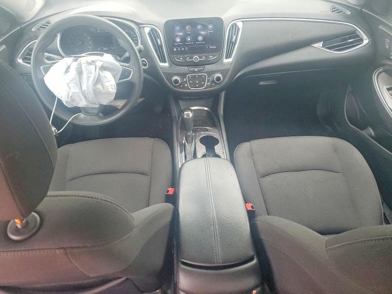 2019 CHEVROLET MALIBU LT LT 8