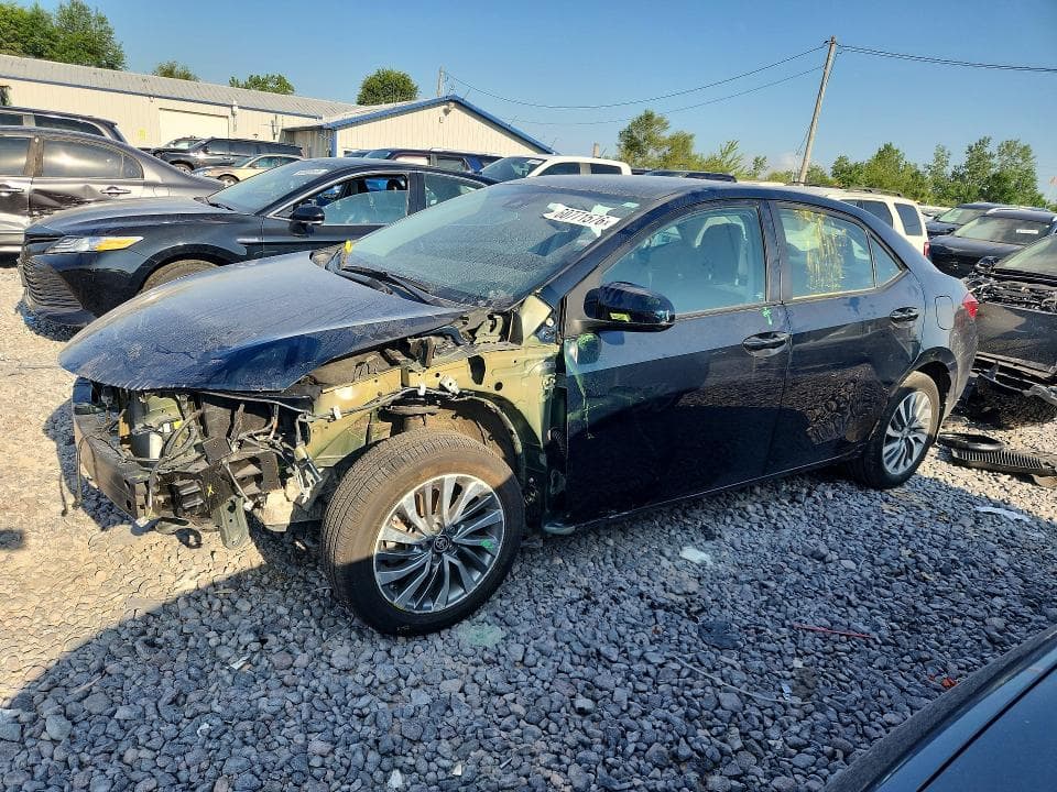 2018 TOYOTA COROLLA XLE - 1