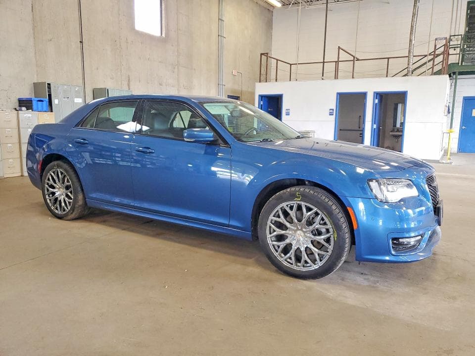 2022 CHRYSLER 300 TOURING L 4
