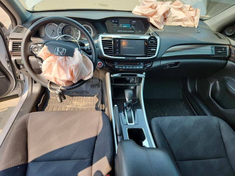 2017 HONDA ACCORD EX EX 8