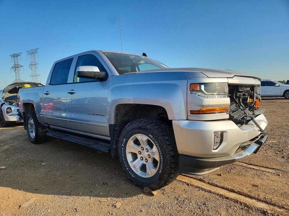 2018 CHEVROLET SILVERADO K1500 LT 4
