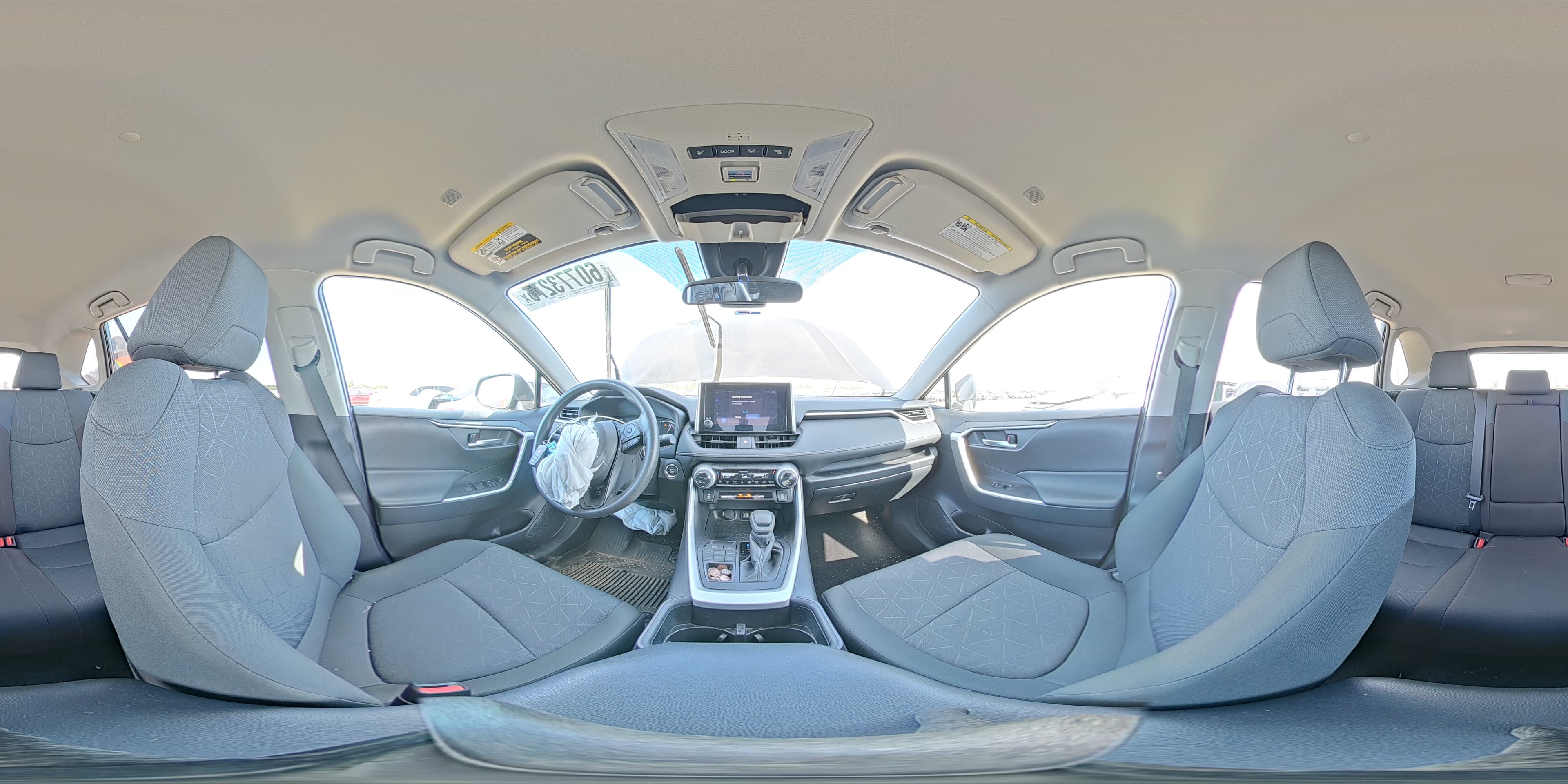 2025 TOYOTA RAV4 XLE XLE 15