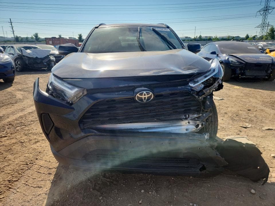 2025 TOYOTA RAV4 XLE XLE 5