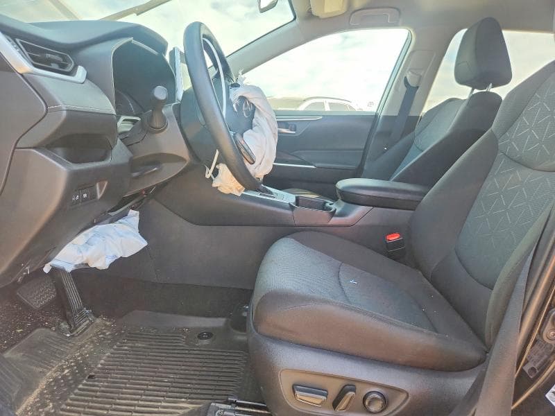 2025 TOYOTA RAV4 XLE XLE 7