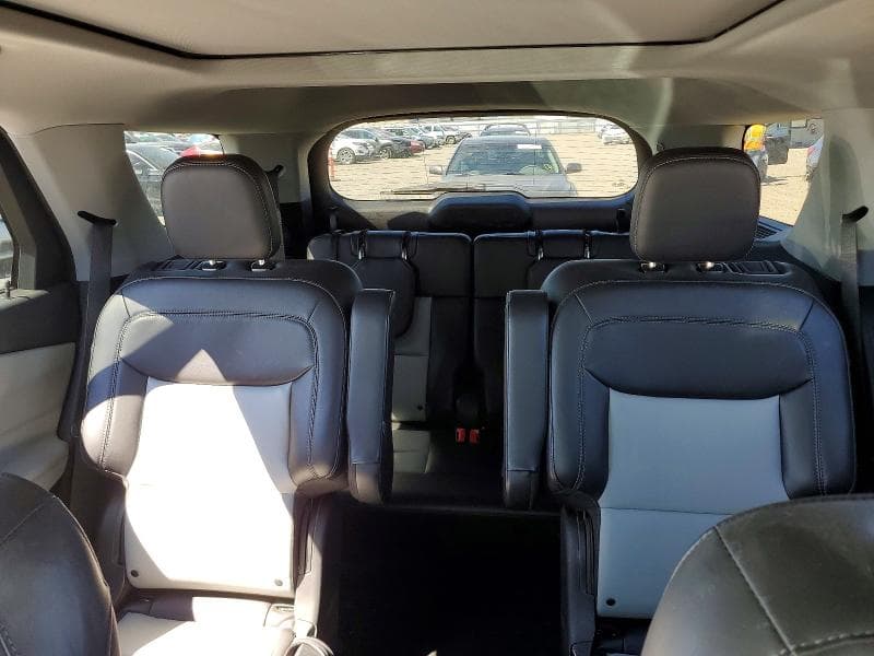 2022 FORD EXPLORER XLT 10