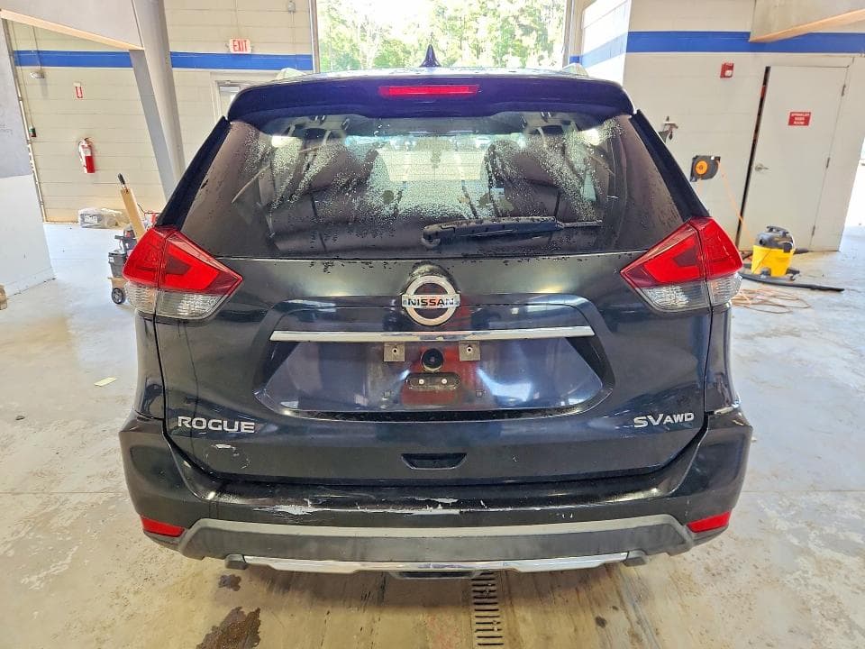 2017 NISSAN ROGUE SV 6