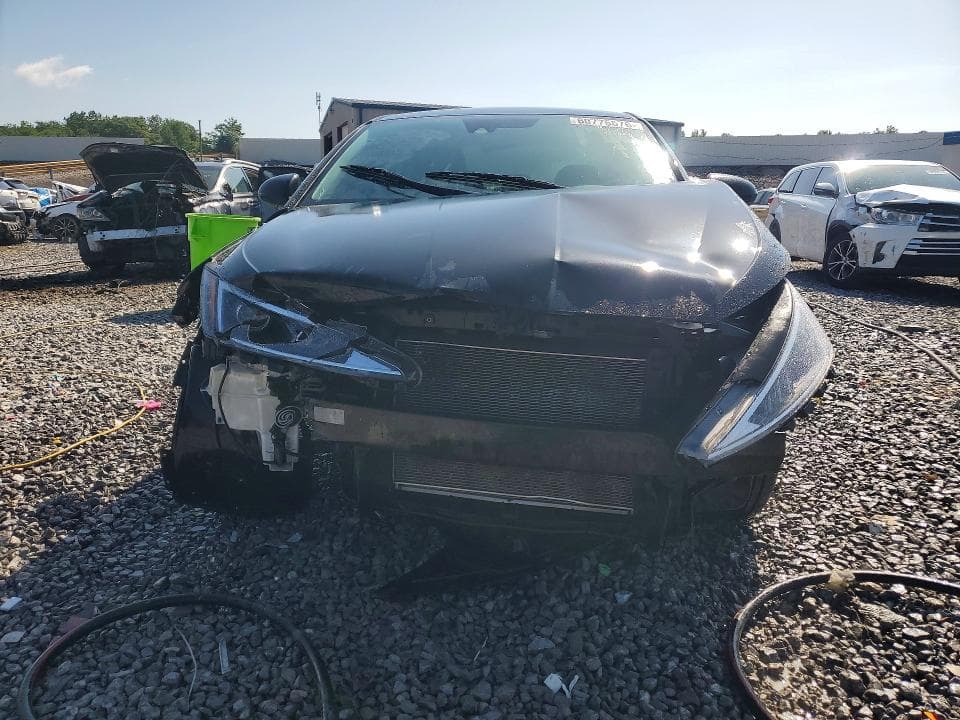2020 HYUNDAI ELANTRA SE 5