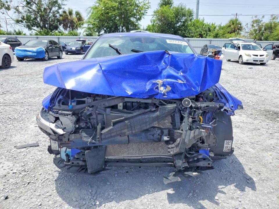 2024 HYUNDAI ELANTRA SEL 5