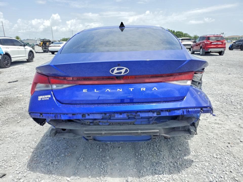 2024 HYUNDAI ELANTRA SEL 6