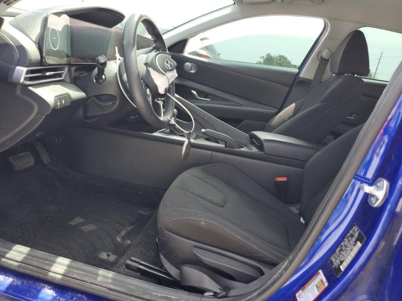 2024 HYUNDAI ELANTRA SEL 7