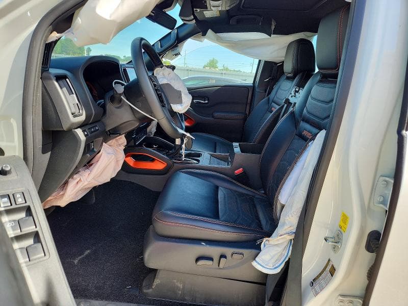 2025 NISSAN FRONTIER PRO-4X 7