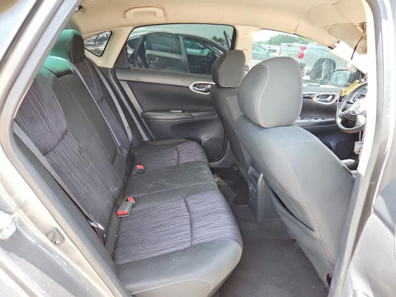 2019 NISSAN SENTRA SV 10
