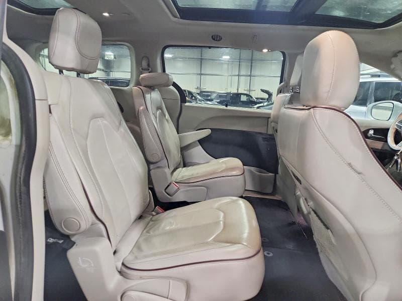 2020 CHRYSLER PACIFICA LIMITED LIMITED 11