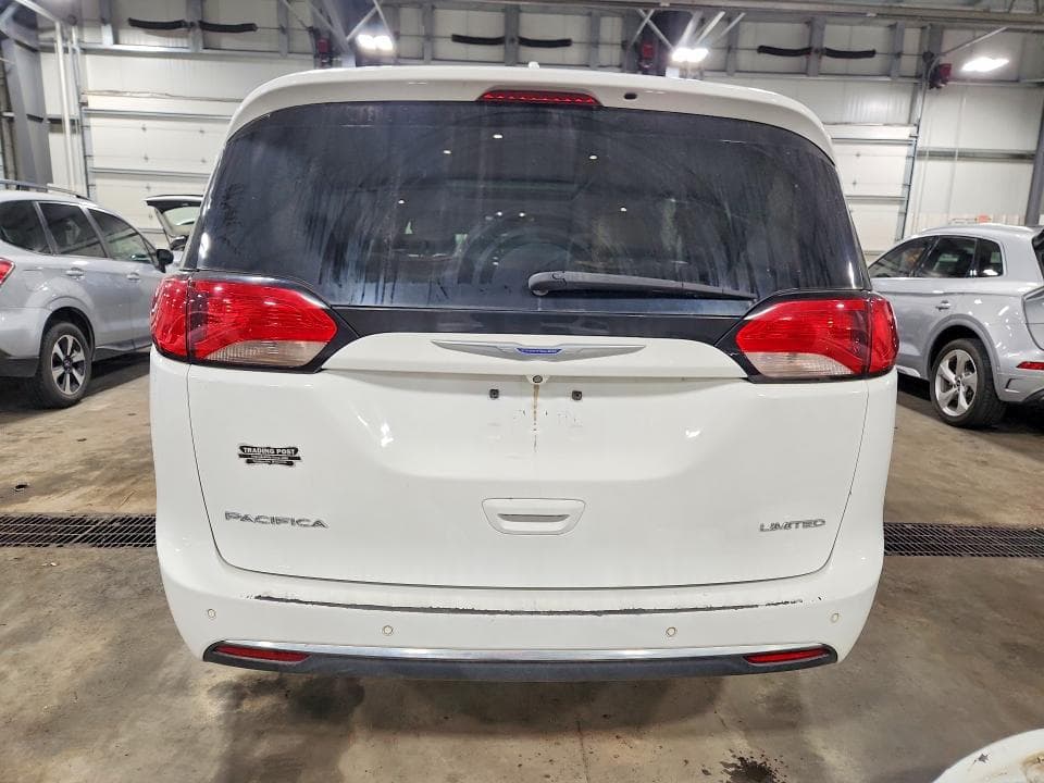 2020 CHRYSLER PACIFICA LIMITED LIMITED 6