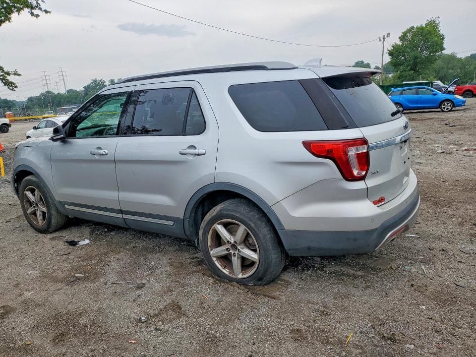 2017 FORD EXPLORER XLT XLT 2