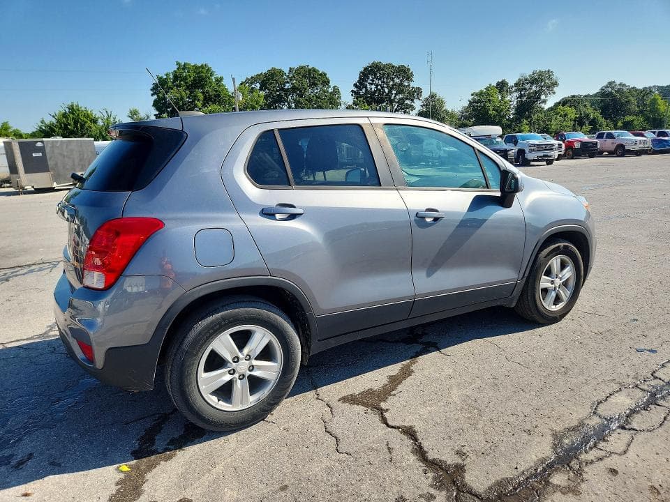2020 CHEVROLET TRAX LS 3
