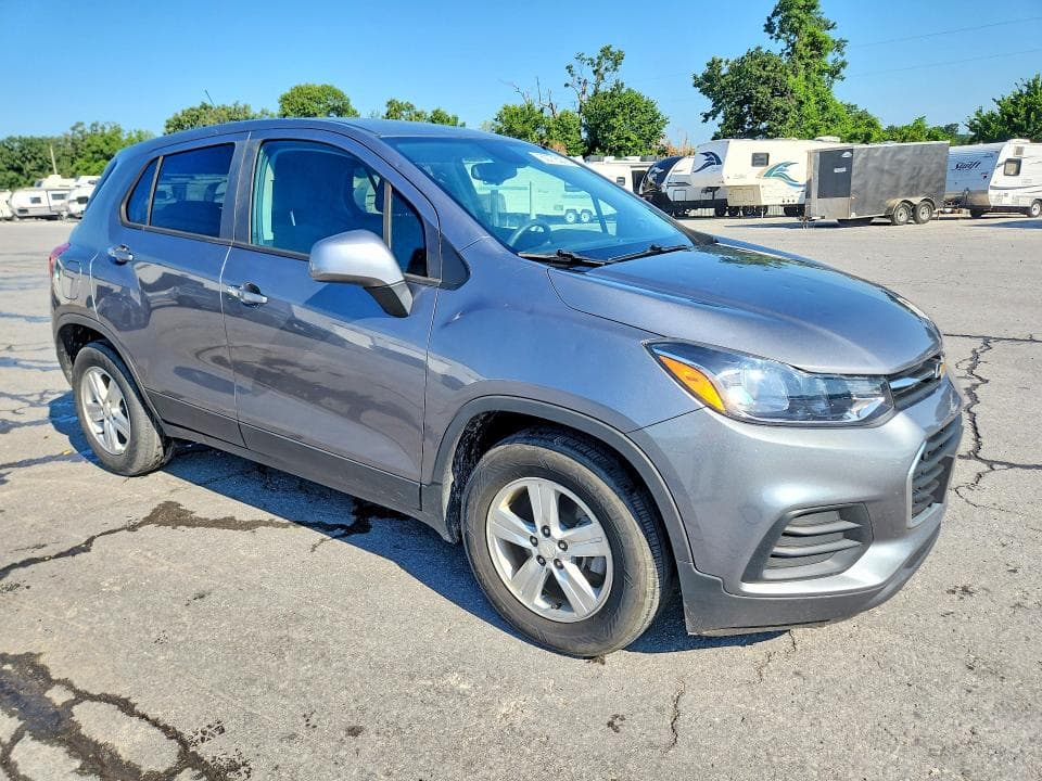2020 CHEVROLET TRAX LS 4