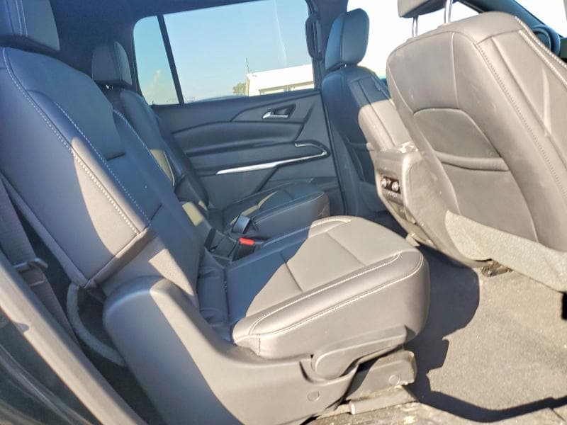2025 CHEVROLET TRAVERSE LT 11