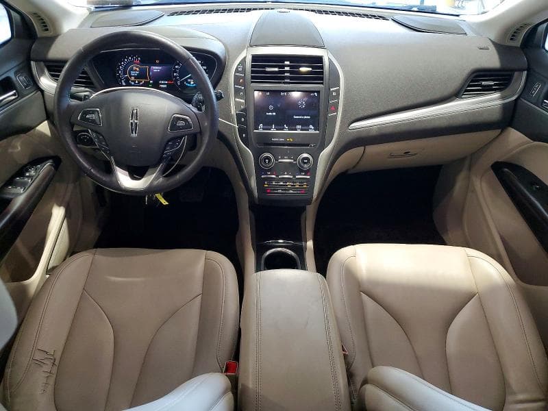 2019 LINCOLN MKC 8