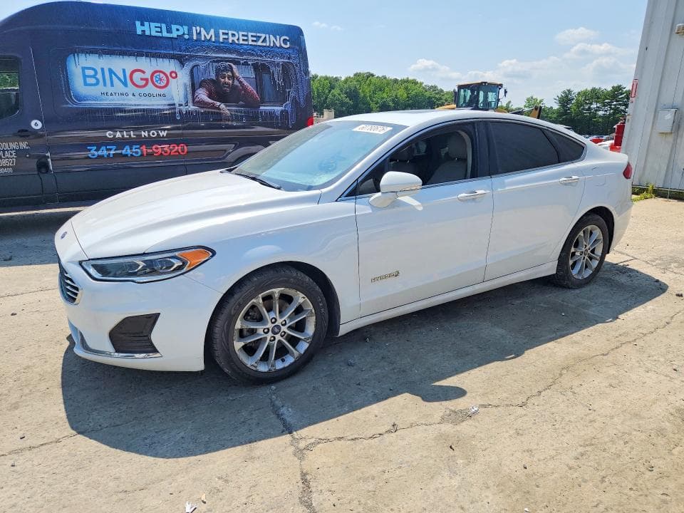 2019 FORD FUSION 1