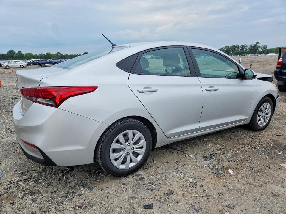 2022 HYUNDAI ACCENT SE 3