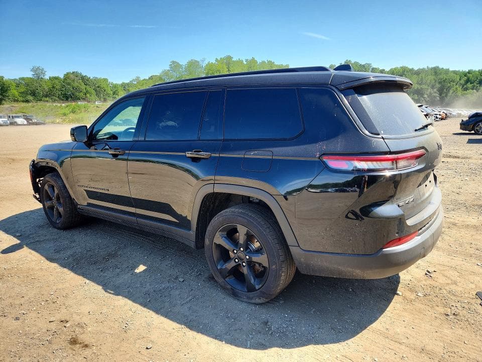 2023 JEEP GRAND CHEROKEE L LAREDO 2