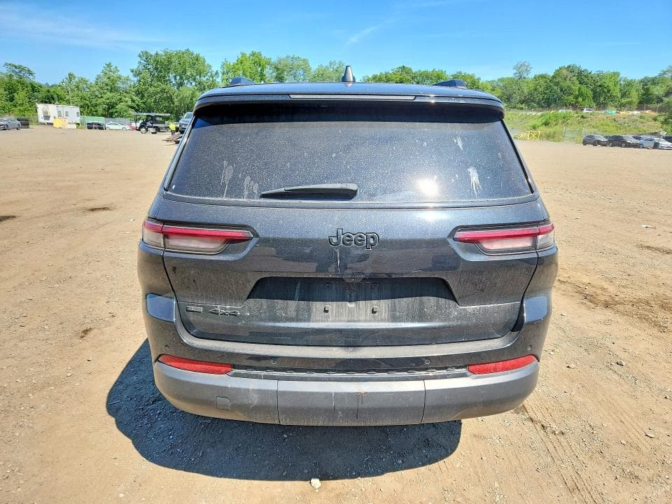 2023 JEEP GRAND CHEROKEE L LAREDO 6