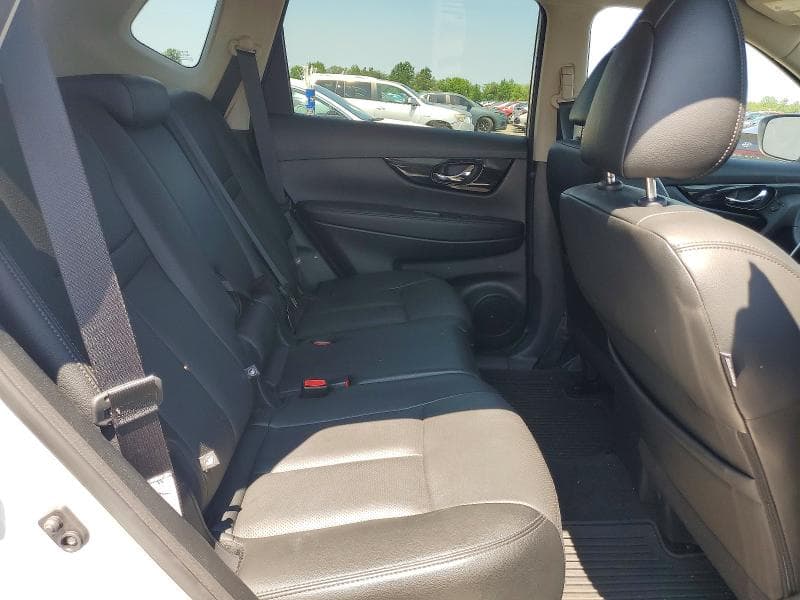 2019 NISSAN ROGUE SL 11