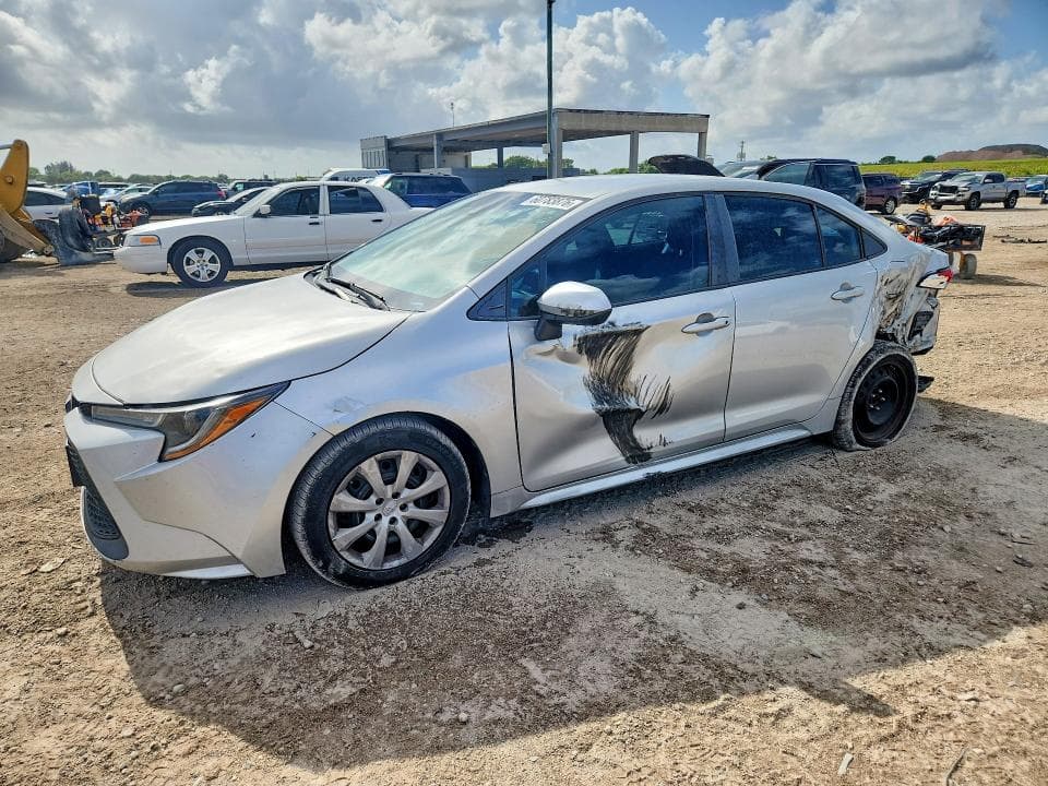 2020 TOYOTA COROLLA LE - 1