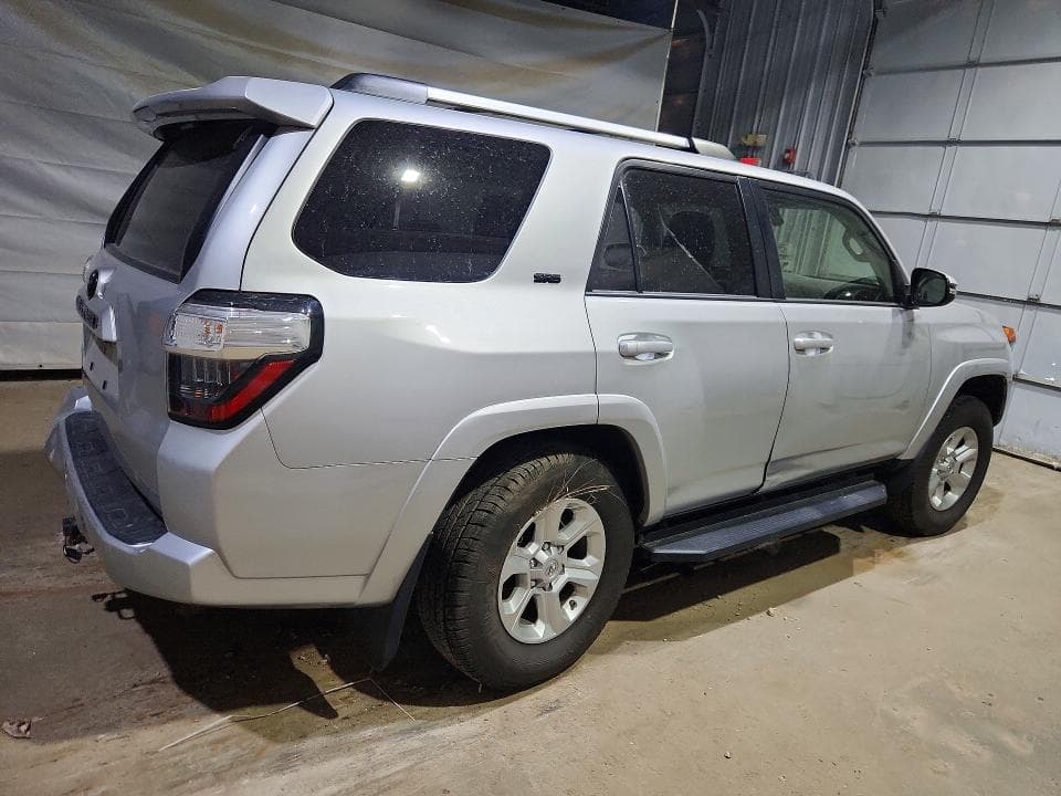 2021 TOYOTA 4RUNNER SR5 PREMIUM 3