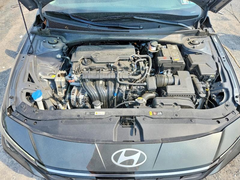 2024 HYUNDAI ELANTRA SEL 11